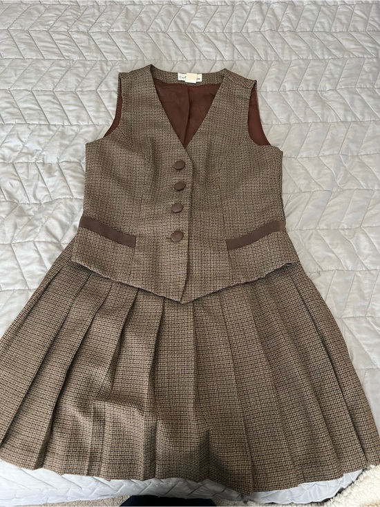 croft & barrow Dresses & Skirts - Croft and Barrow Two Set piece